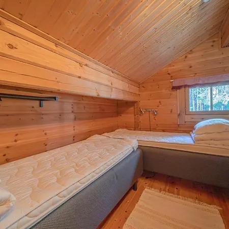 Levillas Lomakoto 1 * Levi